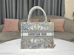 Christian Dior Book Tote 26 cm