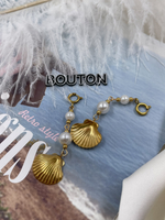 Карабин золотистый с подвеской "Ракушка с жемчугом"