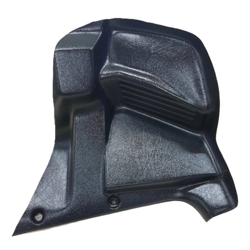 Облицовка боковины передняя левая на ВАЗ 21213 Нива г. Сызрань