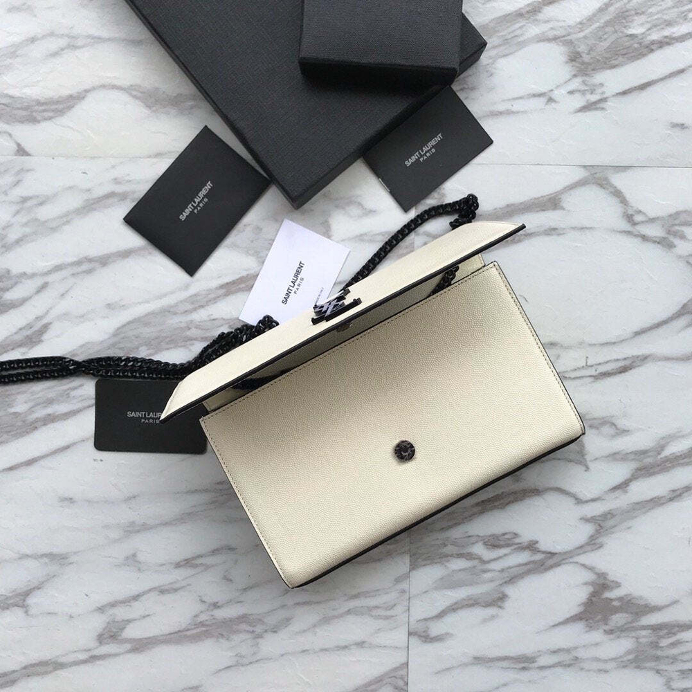 Yves Saint Laurent Kate 24 cm