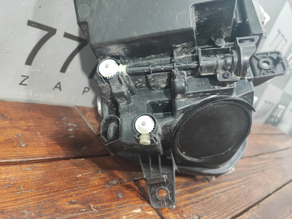 Фара левая LED Omoda C5 22-нв Б/У Оригинал 605000530AA