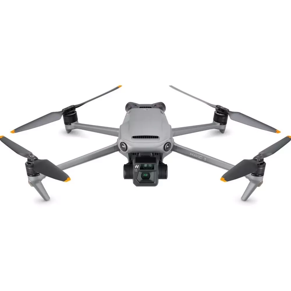 Квадрокоптер DJI Mavic 3 Pro Fly More Combo (DJI RC)