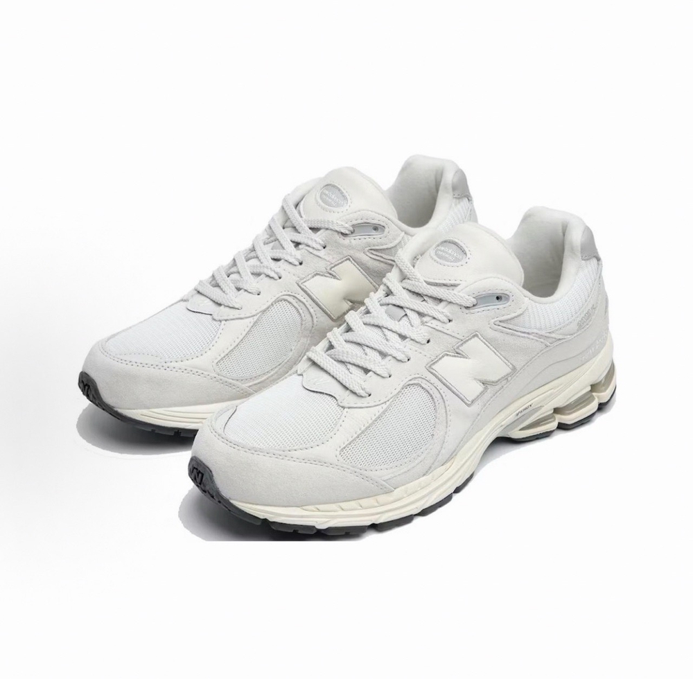 New Balance 2002R Linen Fog Rain Cloud