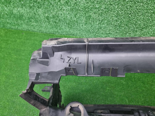 Воздуховод радиатора BMW 2er G42 (2021-н.в.)