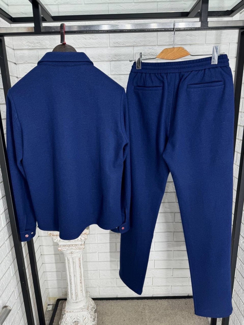 Кашемировый костюм Kiton