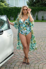 Слитный купальник с эффектным тропическим узором (Размер: 90D) (Цвет: разноцветный)