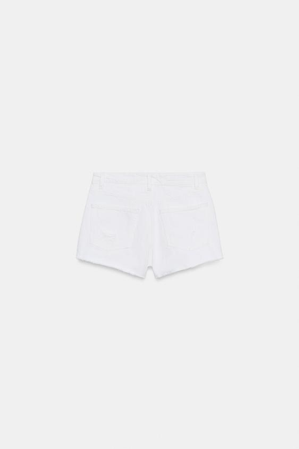 ZARA ДЖИНСОВЫЕ ШОРТЫ TRF С ВЫСОКОЙ ПОСАДКОЙ И РАЗРЫВАМИ, БЕЛЫЙ