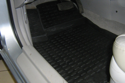 Коврик в салон для HYUNDAI Sonata (V (NF)), 2004-2010, 4 шт. (полиуретан, чёрные) Element.NLC.20.01.210