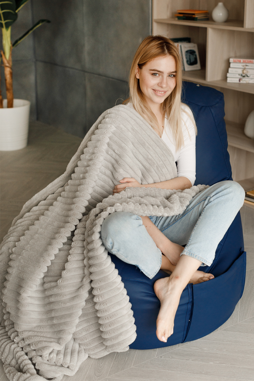 Кресло Комфорт Синее ЭкоКожа (Классический)