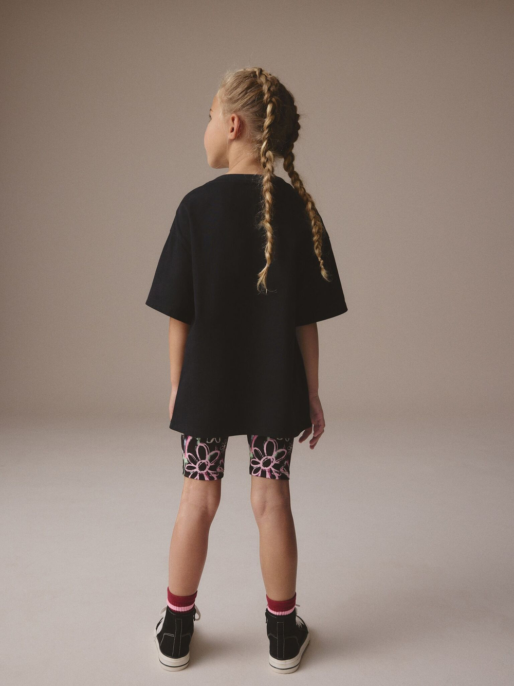 Футболка и легинсы в комплекте для девочки Next E61-974, Черный