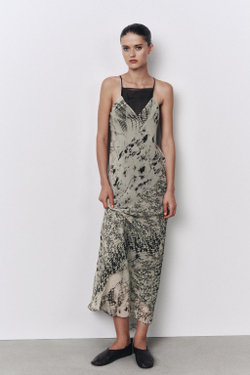 ZARA ДЛИННОЕ ПЛАТЬЕ С ПРИНТОМ, ЧЕРНЫЙ/БЕЛЫЙ