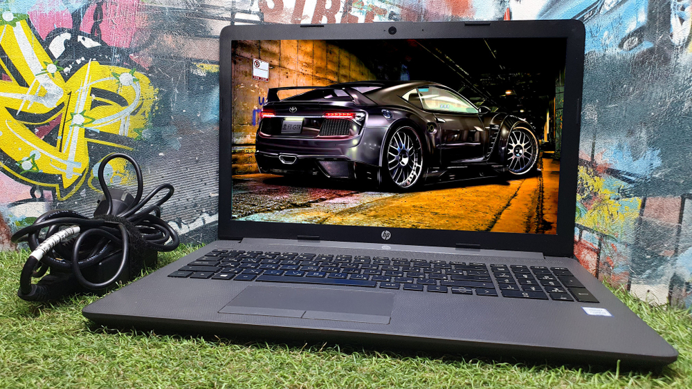 Ноутбук HP i3-7/8GB/512GB/ 250 G7 6BP31EA/Windows 10