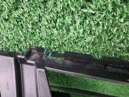 Кронштейн ПТФ правый BMW X1 F48 (2019-2022)