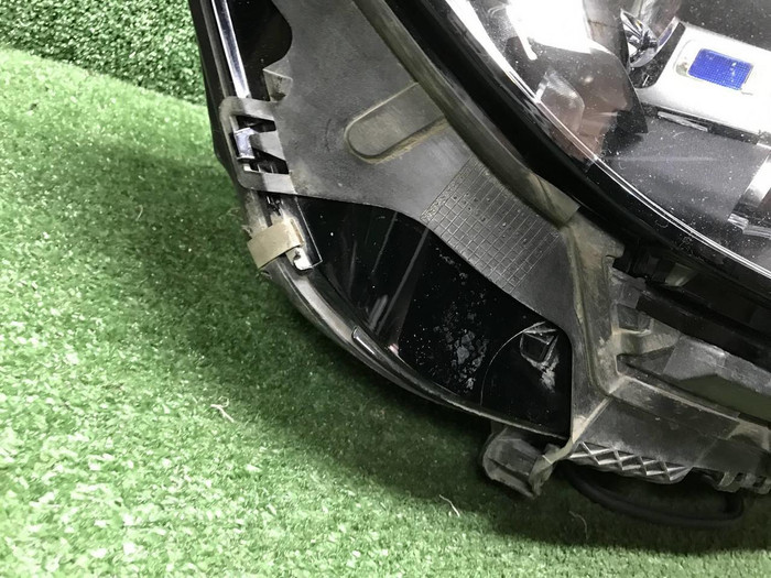 Фара правая Mercedes S W223 (20-нв) Digital Light