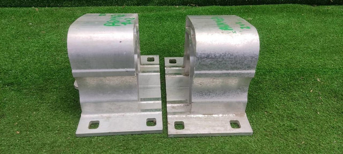 Кронштейн усилителя задний RR Vogue 4 L405 (12-22)