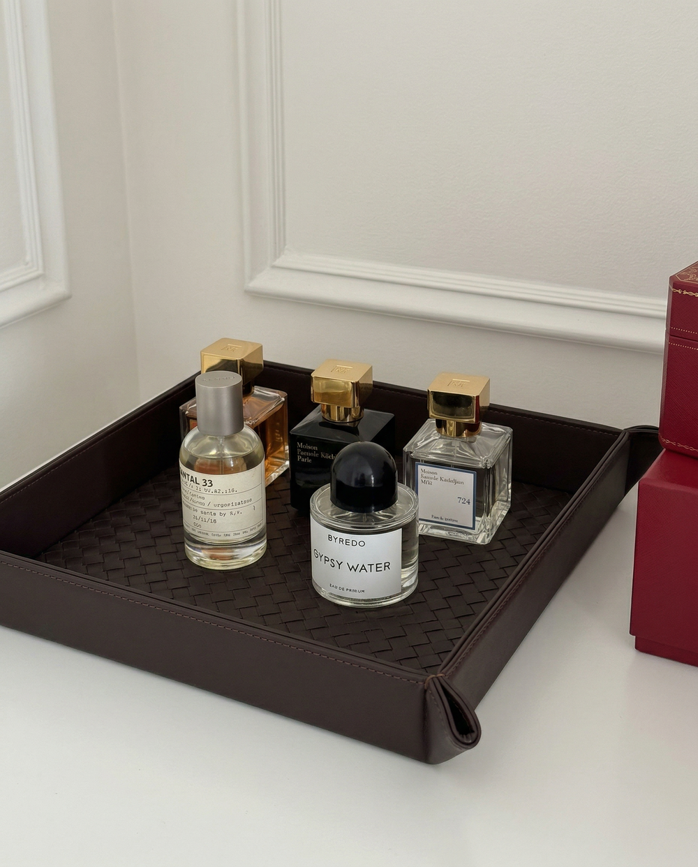 Мелочница из плетеной кожи темно-коричневый