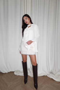 Блузка шелковая, с воланами