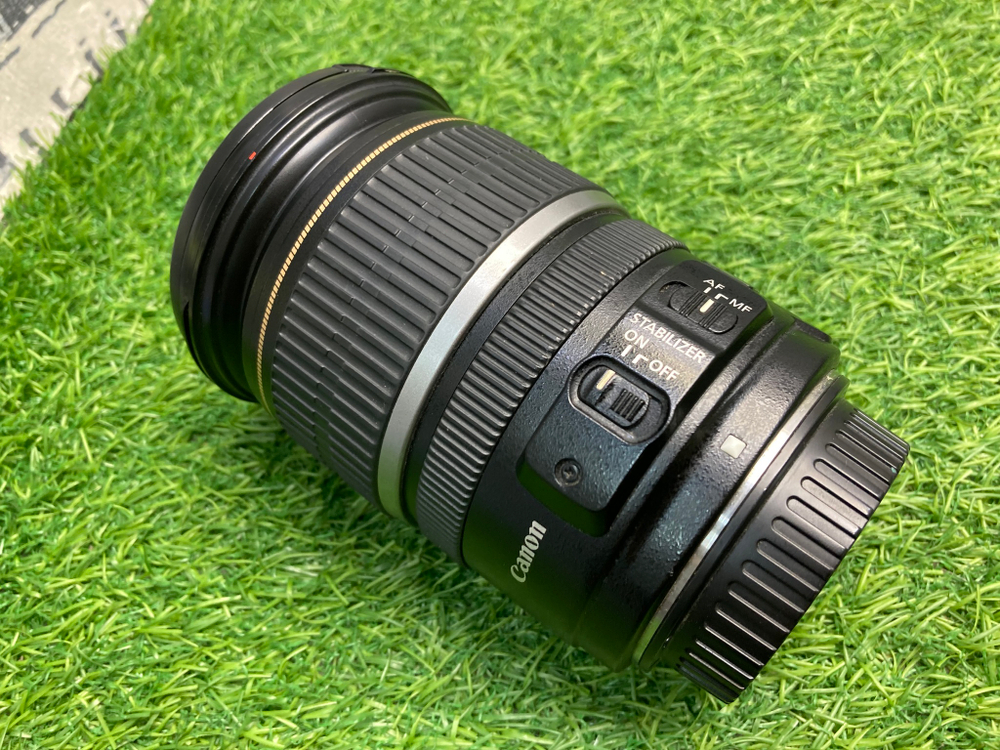 Canon EF-S 17-55mm 2.8 IS USM