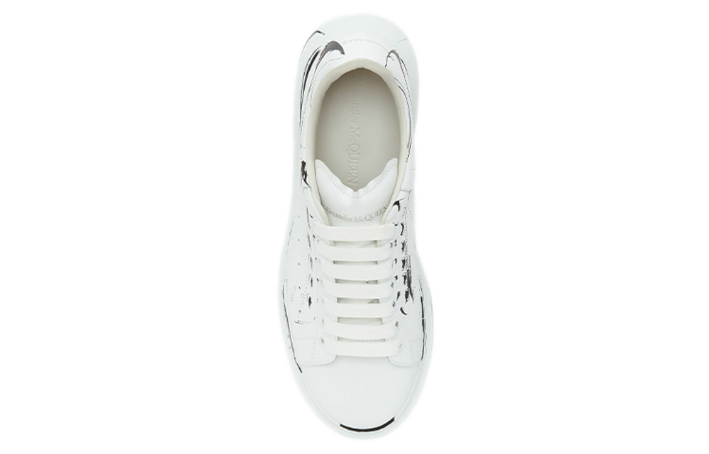 Alexander McQueen Alexander McQueen Cowhide Wide sports fashion sneakers Men's white and black