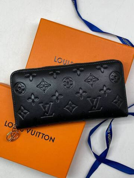 Кошелек Louis Vuitton