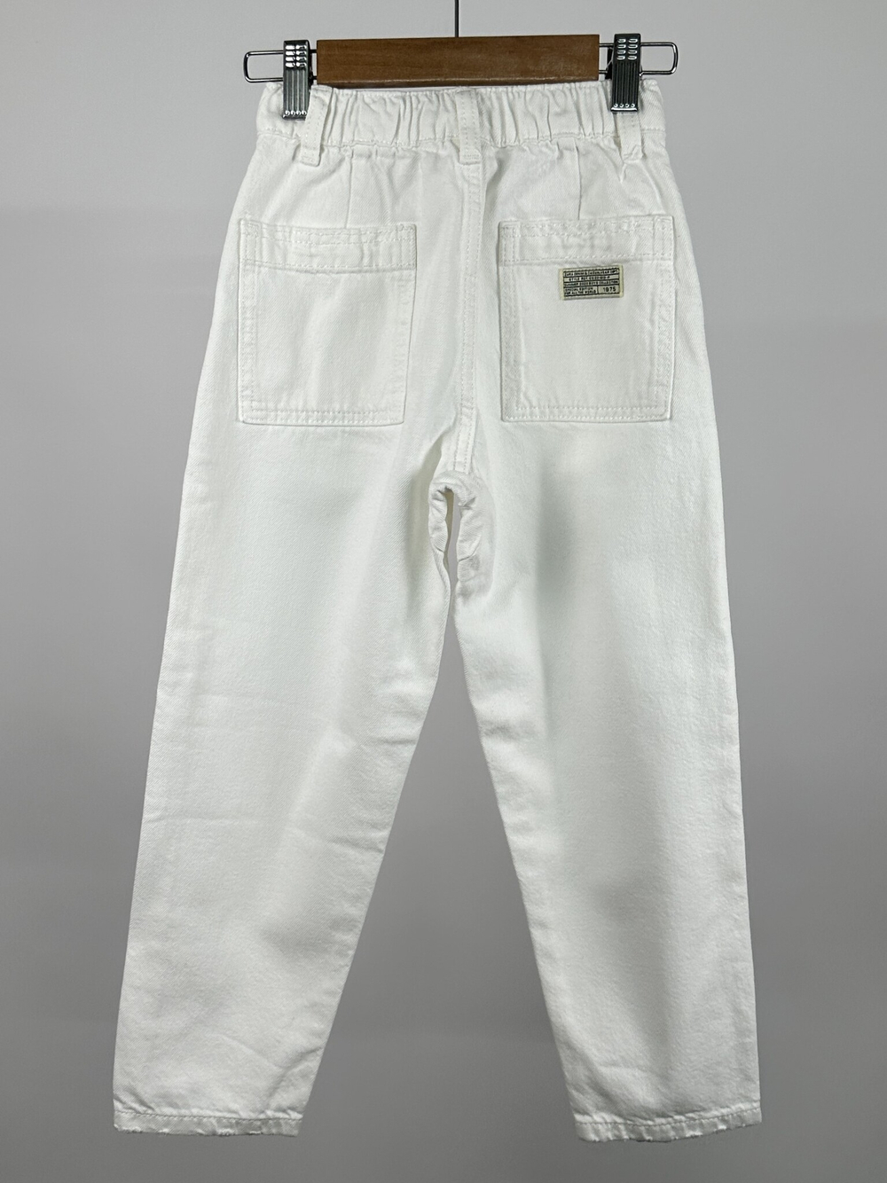Джинсы Zara