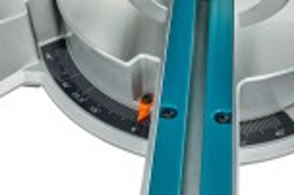 Пила торцовочная сетевая MAKITA LS1110F