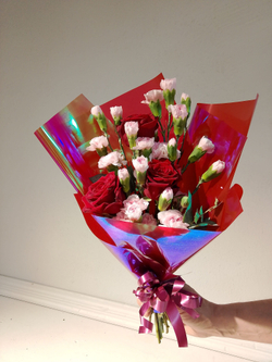 Летний солнечный букет с танацетумом и ароматными пионами Сара Бернард (С0034)