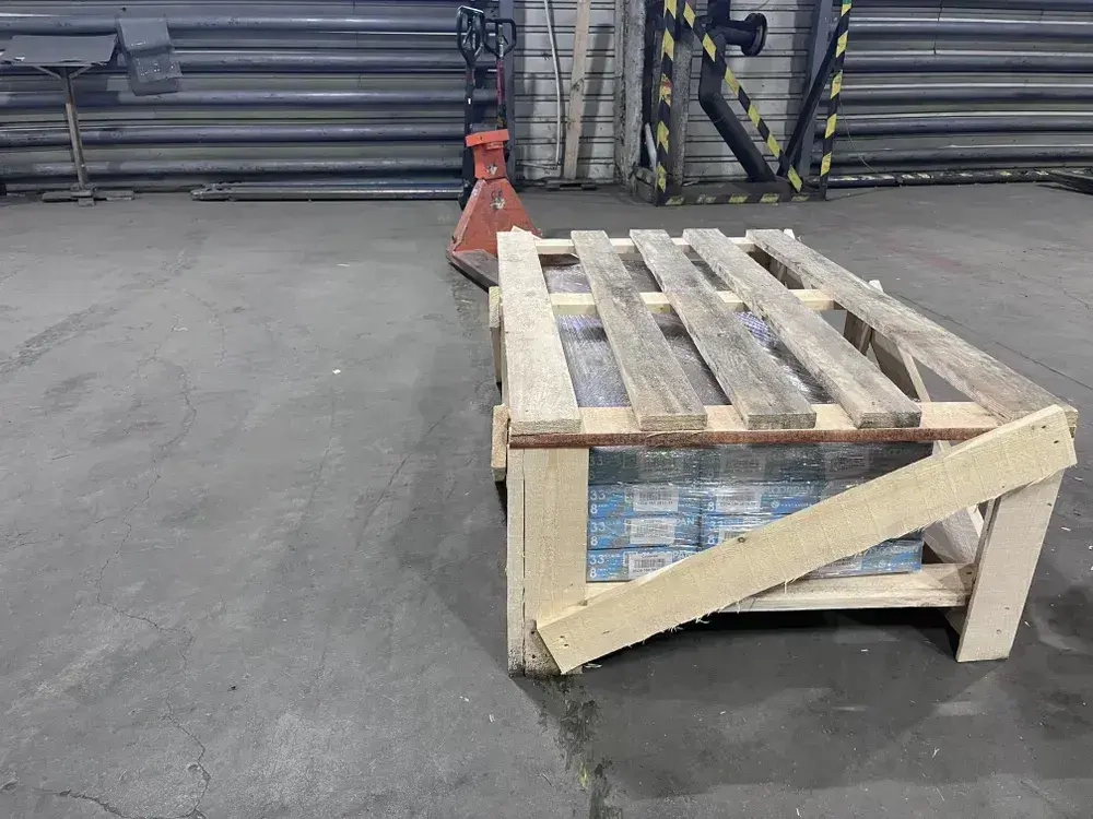 Ламинат Kronostar D50327 Special Edition Дуб Сивиано 8мм 32кл фаска 4 V 2,13 м2