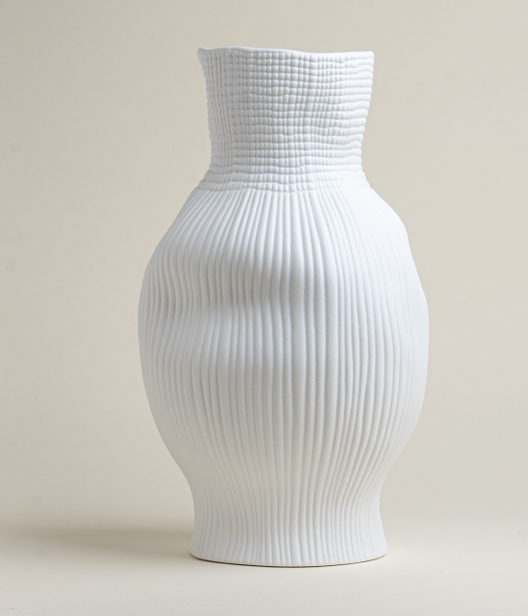 Ваза фарфоровая MATTE