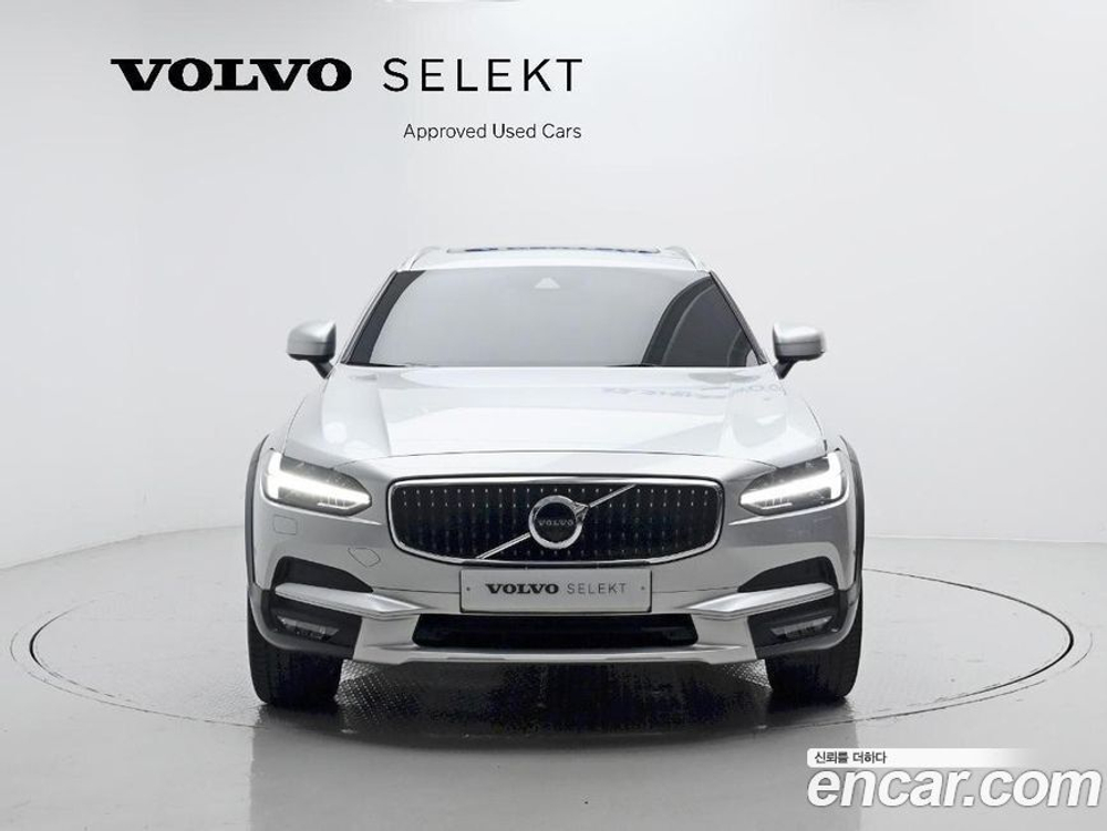 Volvo V90 Cross Country T5 Pro AWD (03.2020)