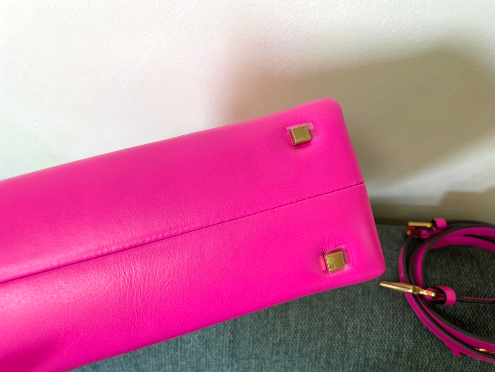 Valentino Small One Stud Bag 24 cm