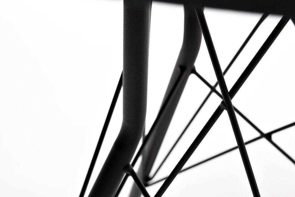 "Конте" интерьерный стол из HPL круглый Ø70см, цвет "серый гранит"