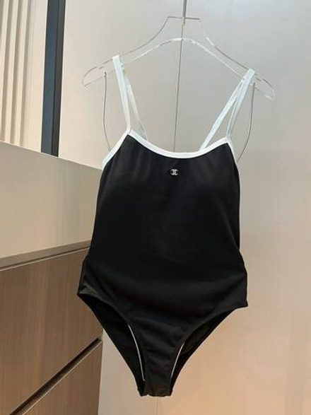 Купальник CHANEL