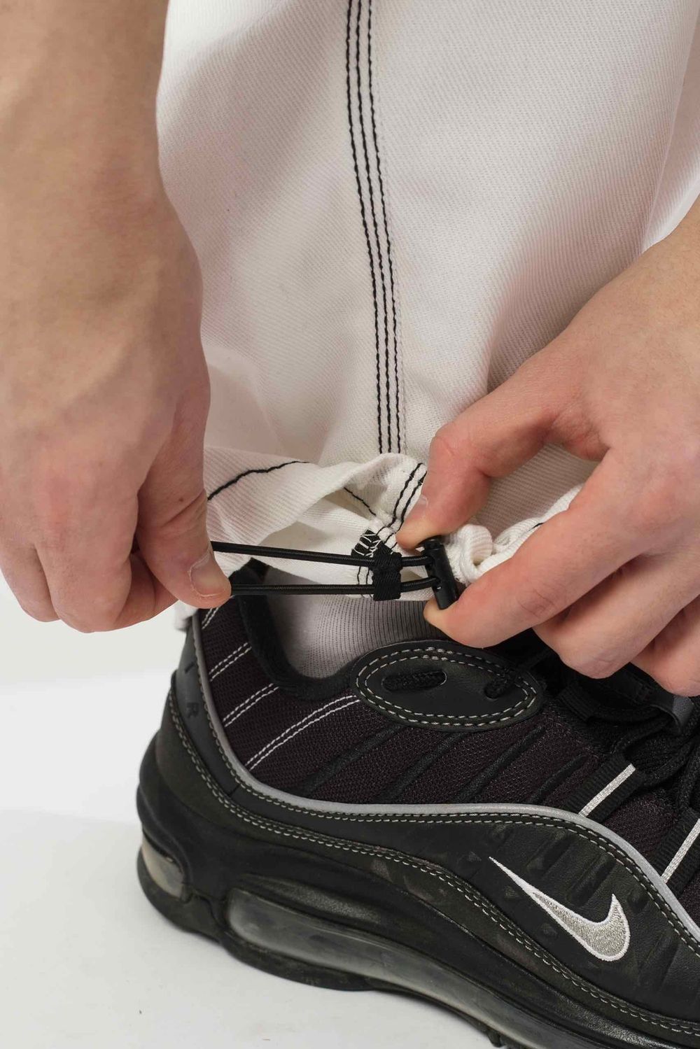 Джинсы Codered Real Baggy молочные