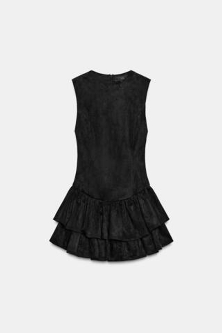 ZARA КОРОТКОЕ ПЛАТЬЕ ИЗ ИСКУССТВЕННОЙ ЗАМШИ С ВОЛАНАМИ, ЧЕРНЫЙ
