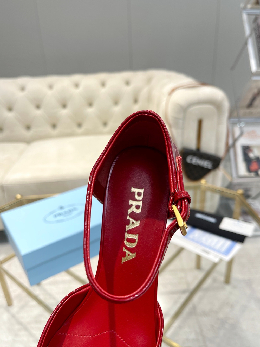 Prada Pumps