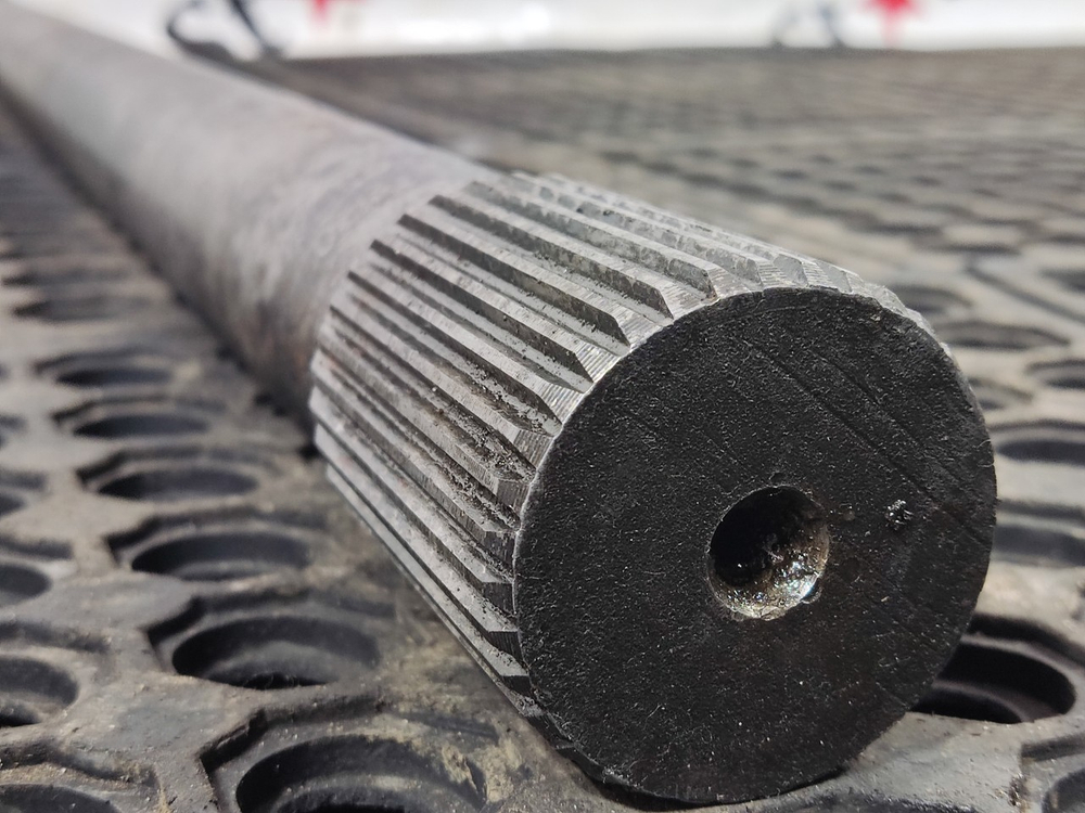 Полуось без блокировки 2022г.