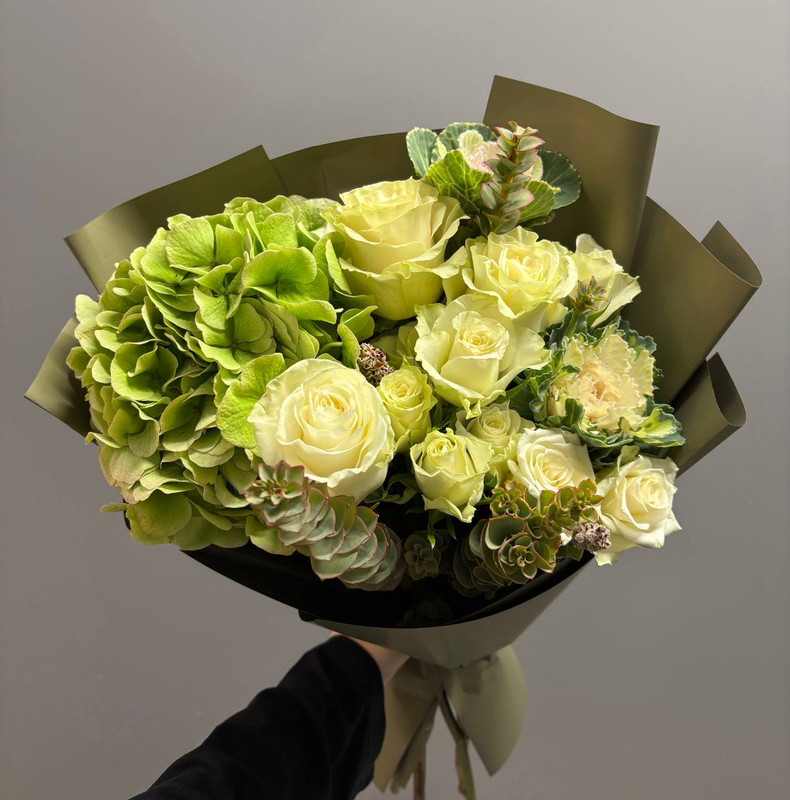 Букет "Зеленые оттенки" Букет "Зеленые оттенки"