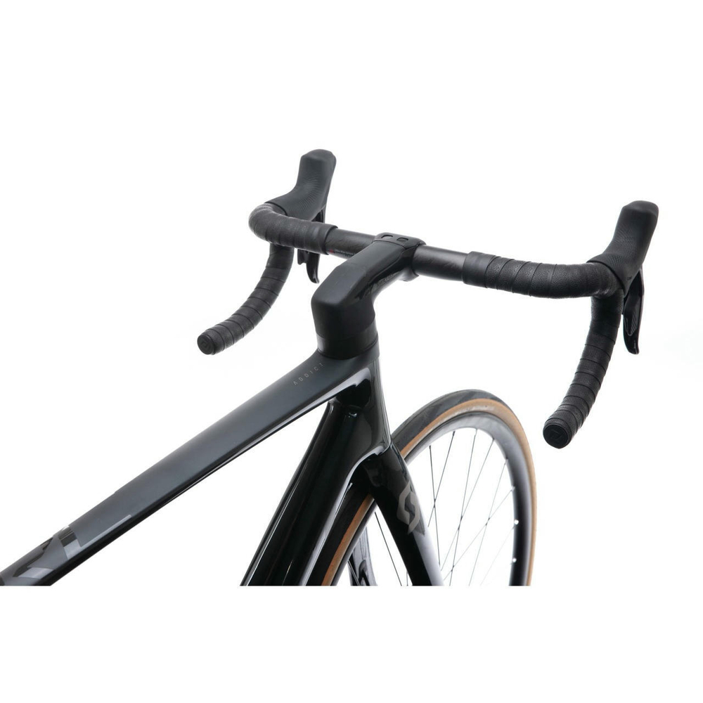 Шоссейный велосипед Scott Addict RC 20 (2020)