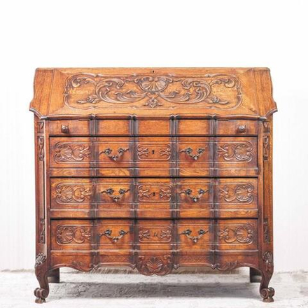 Дубовый секретер