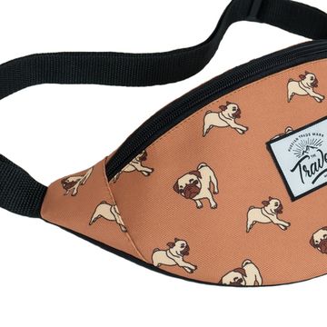 Поясная сумка Travel. Мопсы