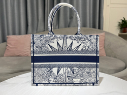 Christian Dior Book Tote 36 cm