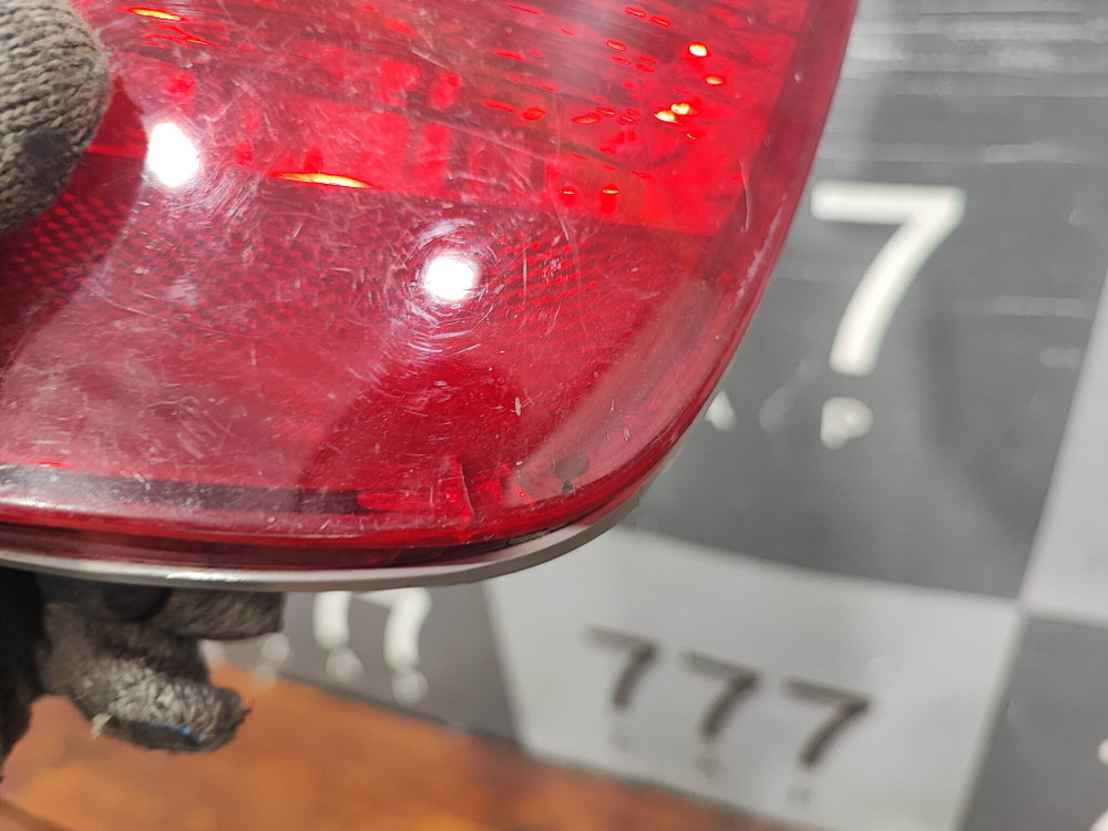 ПТФ задний правый Toyota Land Cruiser 200 07-15 Б/У Оригинал 8145760021