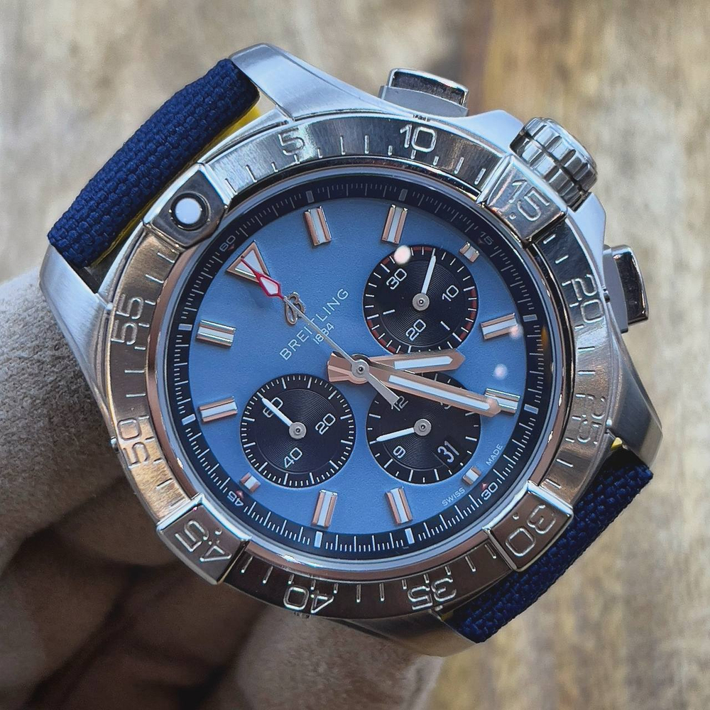 Часы Breitling