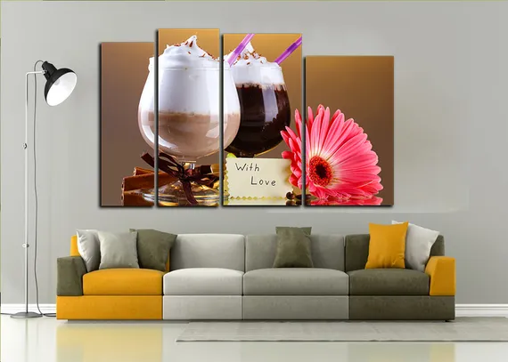 Модульная картина "Коктейль с любовью"