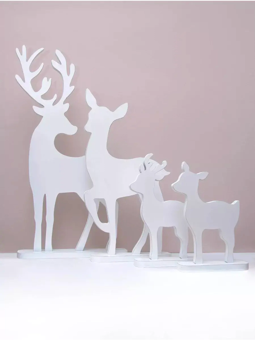 Новогодний декор. Набор из четырех оленей (73, 57, 35, 31см)