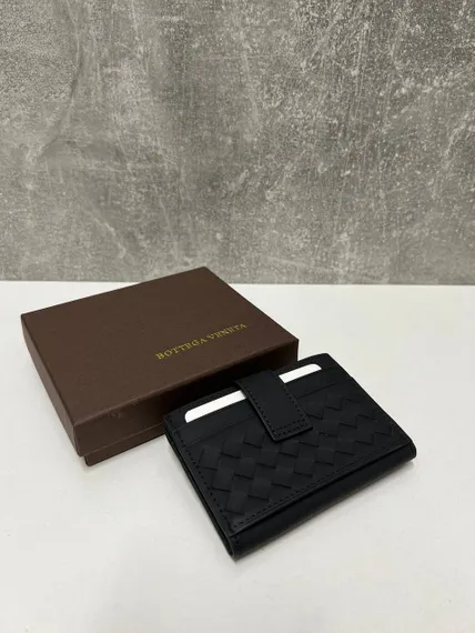 Картхолдер Bottega Veneta с застежкой черный