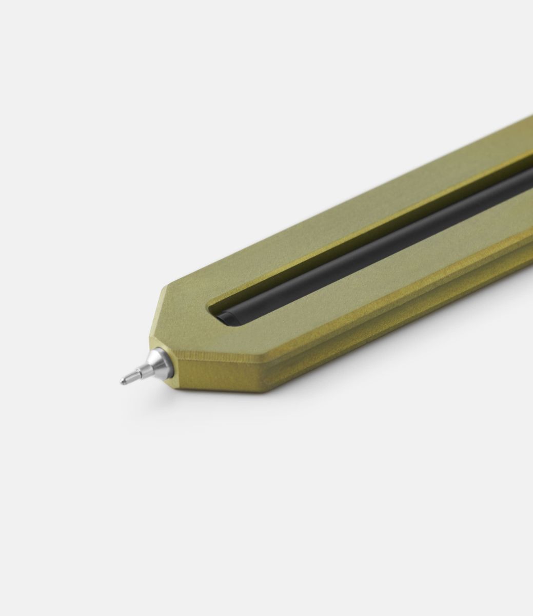 CW&T Pen Type-C Sandy Toes Pink Sky — ручка-закладка из титана