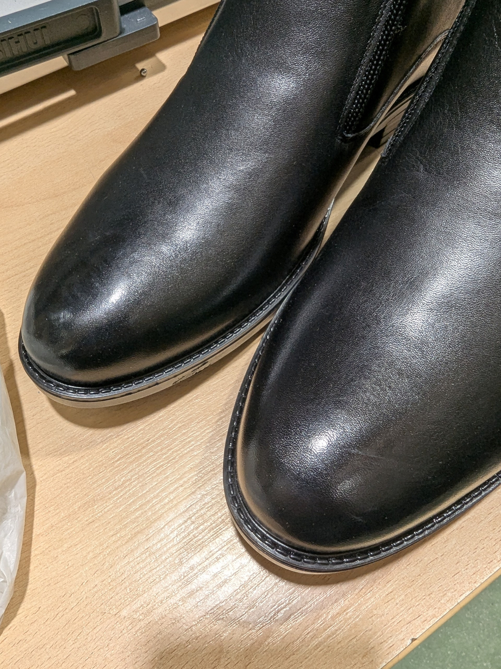 Ботинки Atlant 42р царап1