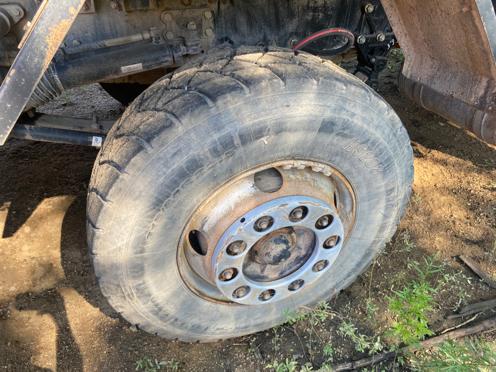 FAW J6 8x4 Самосвал СА3310Р66K24T4E5